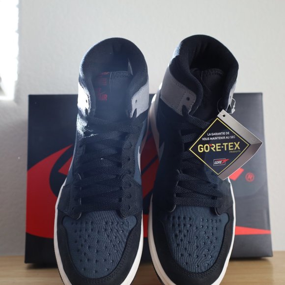 Nike Air Jordan 1 Retro High Element Gore-Tex Black Particle Grey Size 9 - Picture 4 of 4